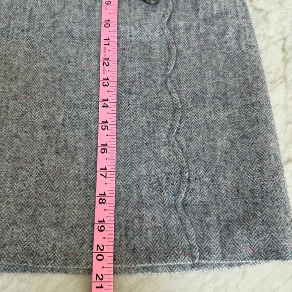 Talbots Light Gray Speckled Herringbone Wool Blend Skirt Scallop Side Sz 8 - Picture 7 of 9
